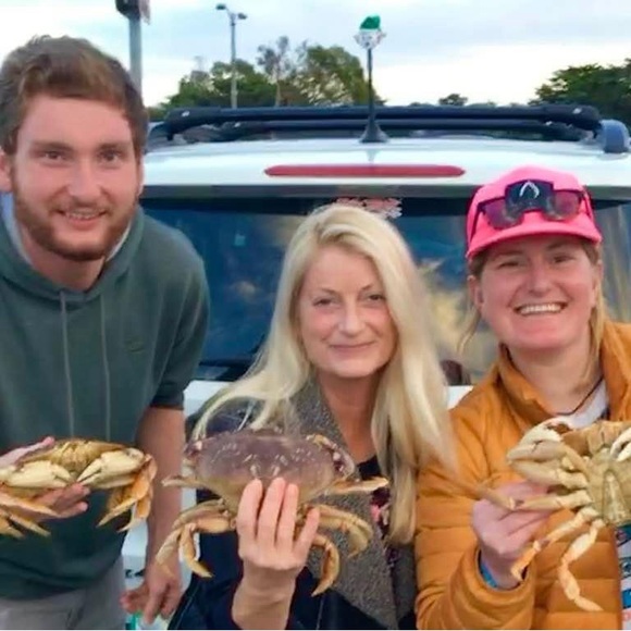 Meet your Posher, Amy lou - Picture 4 of 6